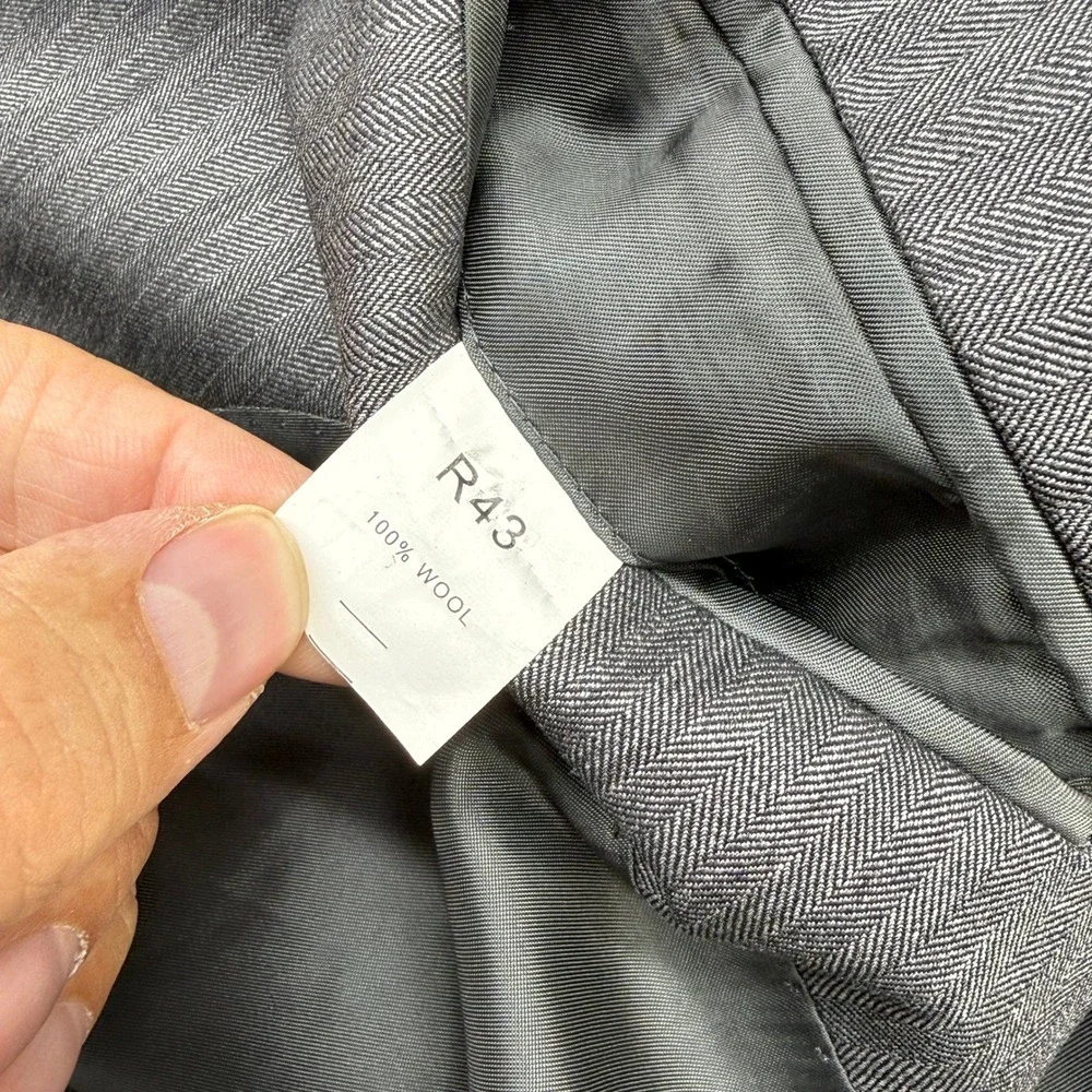 Jos. A. Bank Suit Mens 43R Grey 100% Wool Herringbone Signature Collection 2pc